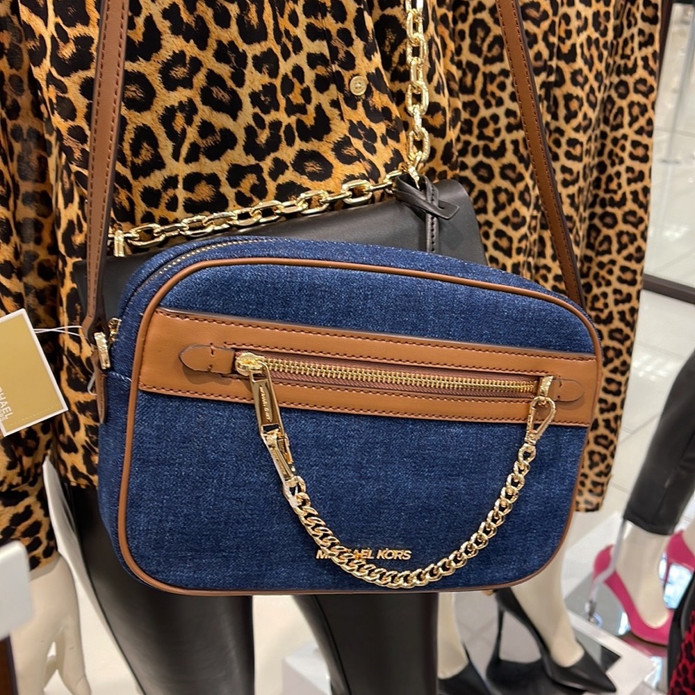 Michael Kors Jet Set Item Large East West Zip Chain Crossbody XBody
Indigo - Picture 15 of 16